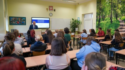 Prezydent Białegostoku uczył licealną młodzież