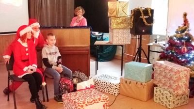 Czas pomagania. Białostoccy uczniowie w świątecznych akcjach charytatywnych