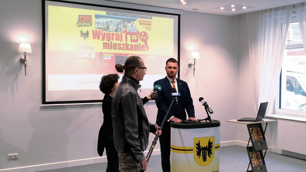 Konferencja prasowa dotycząca tegorocznej loterii pitowej w gminie Wasilków [fot. Bia24]