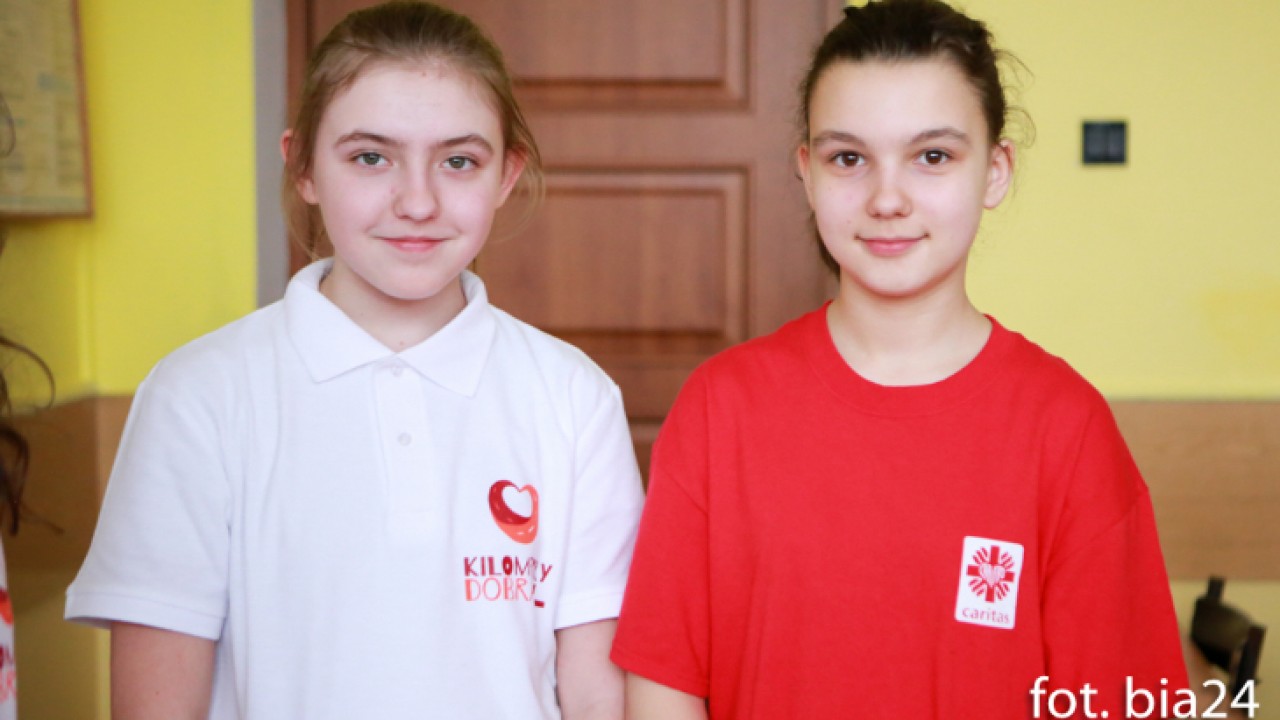 Zuzanna i Paulina, uczennice SP 43 w Białymstoku
