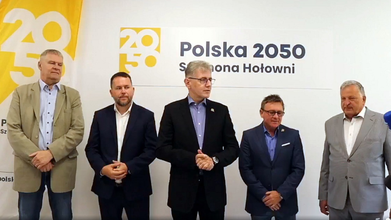 Konferencja prasowa Polski 2050 Szymona Hołowni i Forum Mniejszości Podlasia [fot. facebook]]