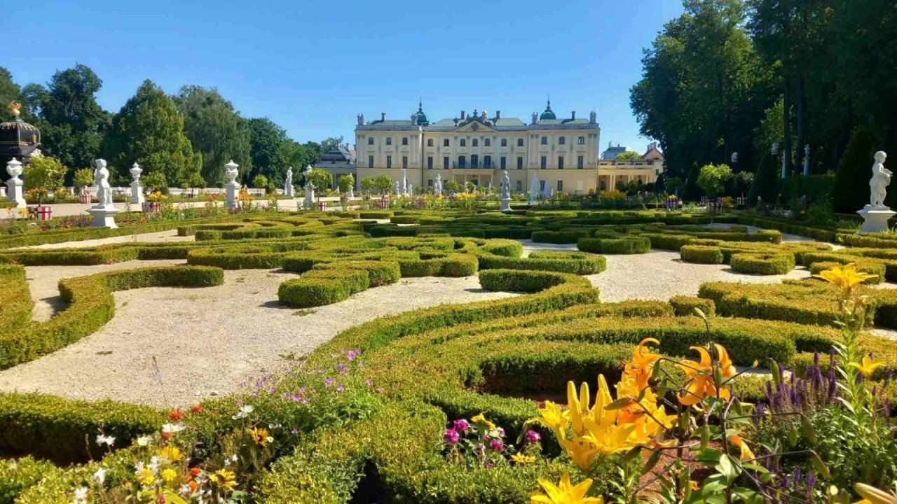 Pałac Branickich wraz z ogrodami [fot. Anna Dycha/Bia24]