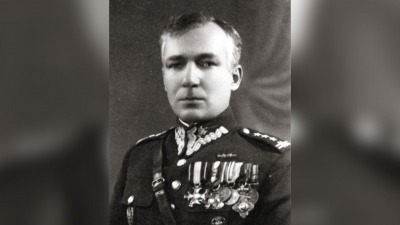 W Białymstoku spoczną szczątki generała Kmicica