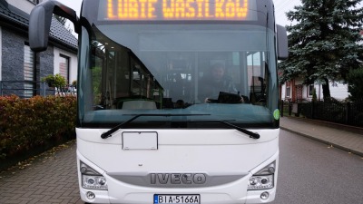Gmina Wasilków. Nowoczesny i&nbsp;bezpieczny autobus będzie wozić dzieci do&nbsp;szkół