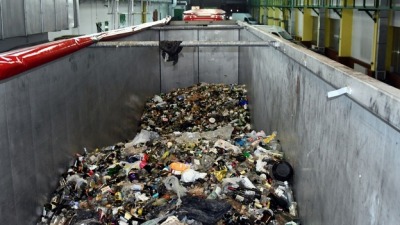 Ponad 300 ton nielegalnych odpadów w&nbsp;13 ciężarówkach