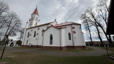 Parafia w&nbsp;Niewodnicy Kościelnej z&nbsp;dofinansowaniem konserwatora zabytków