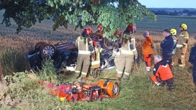 Wypadek na&nbsp;trasie Szczuczyn - Grajewo. Kierowca zginął na&nbsp;miejscu