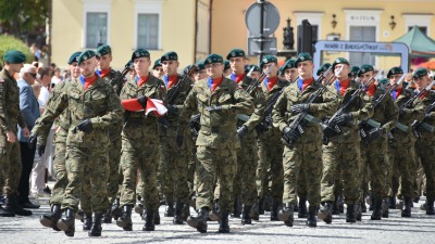 Święto Wojska w&nbsp;Białymstoku. Apel na&nbsp;rynku i&nbsp;mnóstwo atrakcji