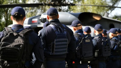 Zabójstwo, ucieczka sprawców i&nbsp;Black Hawk w&nbsp;akcji
