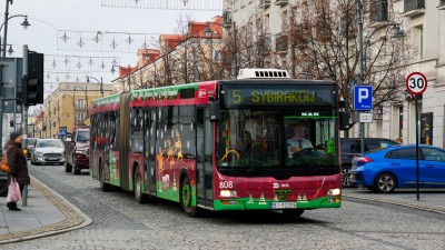 Organizacja komunikacji miejskiej w&nbsp;okresie świąteczno-noworocznym