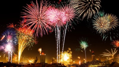 Sylwester i&nbsp;Nowy Rok. Uważajmy z&nbsp;fajerwerkami