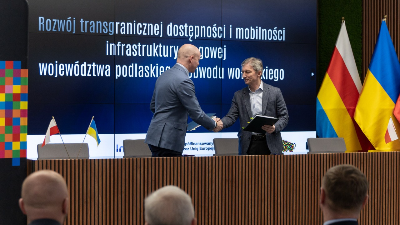 Podpisanie umowy polsko-ukraińskiej [fot. M. Duchnowski / UMWP]