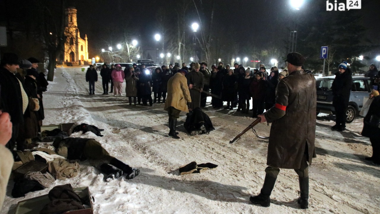 Supraśl - rekonstrukcja sowieckiej wywózki [fot. Bia24]