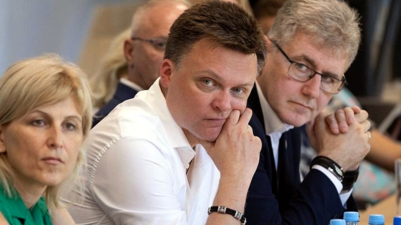 Okuła, Hołownia, Żywno - parlamentarzyści Polski 2050 wybrani w województwie podlaskim [fot. Facebook/Maciej Żywno] 