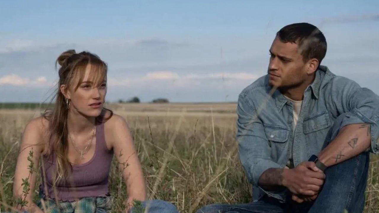 [fot. kadr z filmu "Reminders of Him. Cząstka Ciebie, którą znam"/Helios]