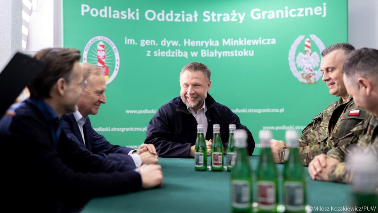 Minister Marcin Kierwiński w Podlaskim Oddziale Straży Granicznej [fot. M. Kozakiewicz PUW]