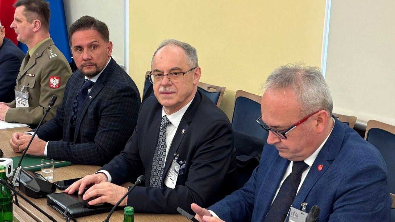 Posiedzenie sejmowej komisji obrony