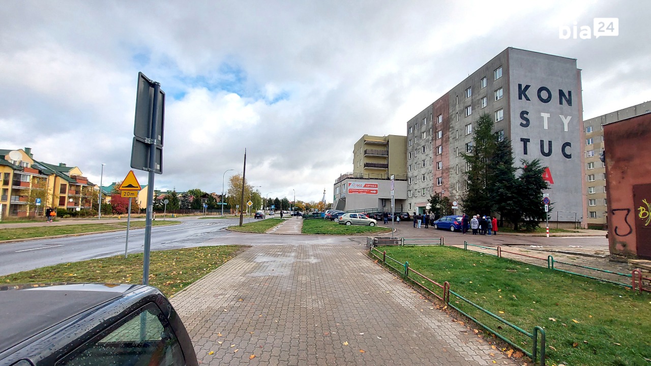 Blok komunalny, tzw. setka przy ul. Pułaskiego [fot. z archiwum Bia24]