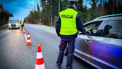 Kontrole na&nbsp;podlaskich drogach. Jechali na&nbsp;"podwójnym gazie"