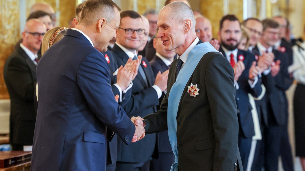 Andrzej Poczobut z Orderem Orła Białego [fot. P. Keller KPRP]