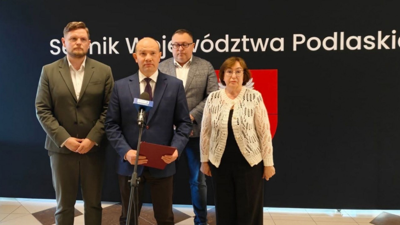 Człomkowie Komisji Rewizyjnej Sejmiku [fot. PUW]