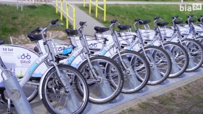 Rowery publiczne wróciły do Wasilkowa. W tym sezonie także elektryki