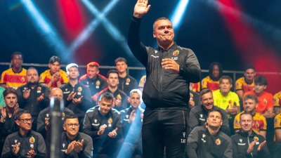 Żółto-czerwona inauguracja w&nbsp;Białymstoku